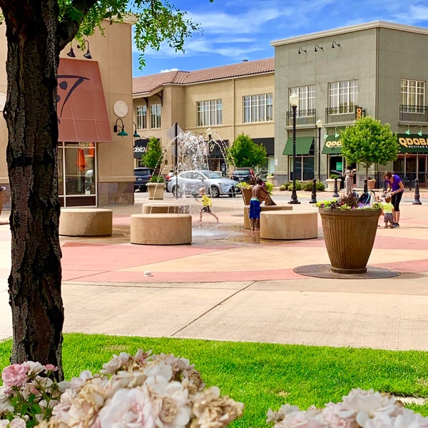 Lowry Town Center Fountain Lowry Field 161 visitors