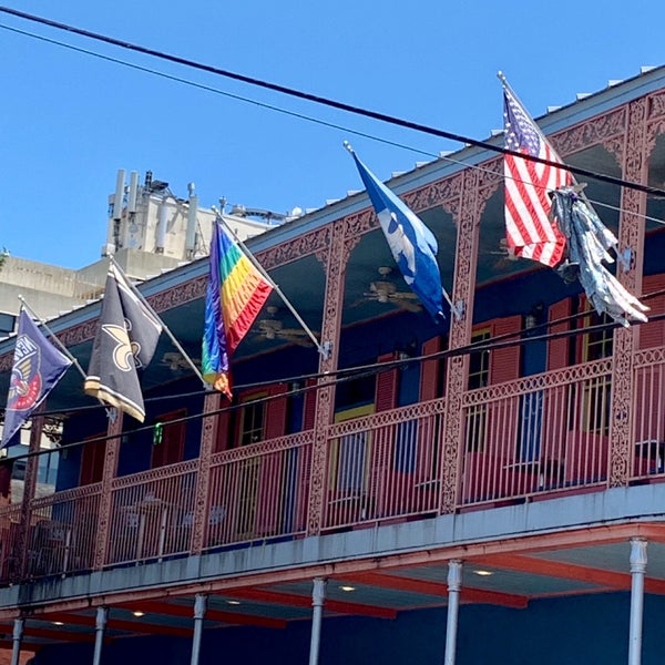 Frenchmen Street Road in Marigny