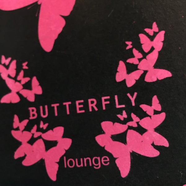 Das Foto wurde bei Butterfly Lounge von Oliver L. am 8/9/2016 aufgenommen