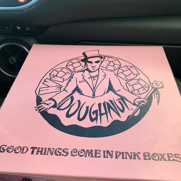 Foto scattata a Voodoo Doughnut da Munera .. il 12/31/2020