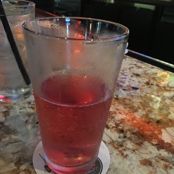 Photo taken at BJ&#39;s Restaurant &amp; Brewhouse by Scott D. on 5/29/2016