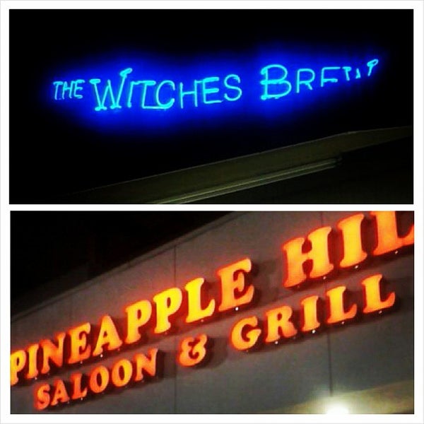 Foto tirada no(a) Pineapple Hill Saloon &amp; Grill por No O. em 10/3/2013
