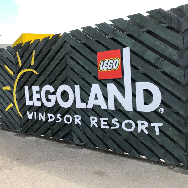Photo taken at LEGOLAND Windsor Resort by Yazeed Q. on 7/2/2019