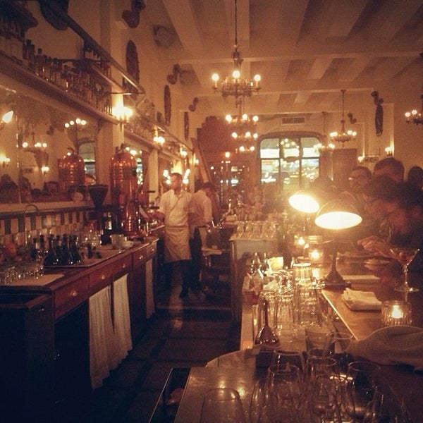 12/30/2012にValerie N.がDominion Square Tavernで撮った写真