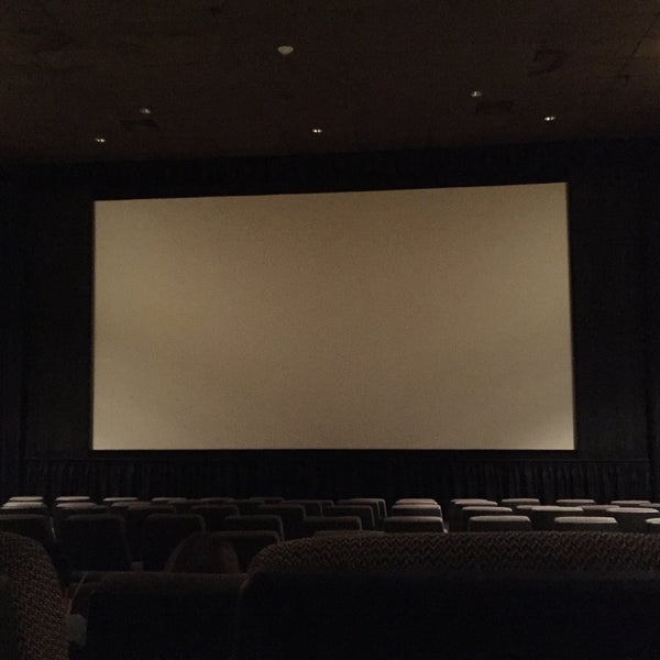 8/13/2016에 Rich D.님이 Sundance Kabuki Cinemas에서 찍은 사진