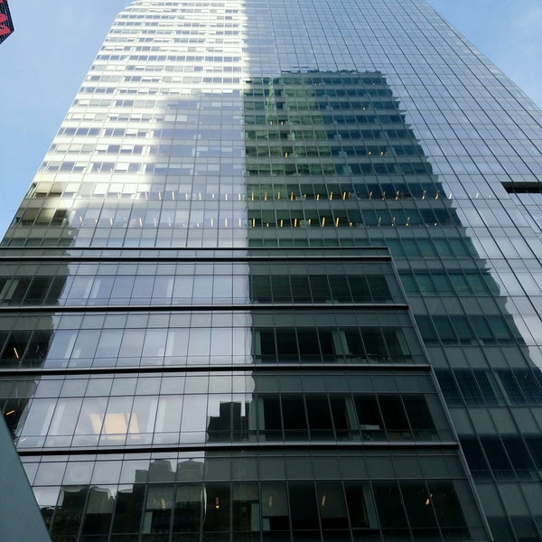 12/31/2016 tarihinde Silvia D.ziyaretçi tarafından Bank of America Tower'de çekilen fotoğraf