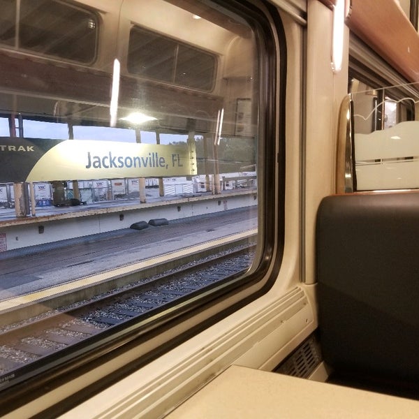 Photos at Jacksonville Amtrak Station (JAX) 18 tips