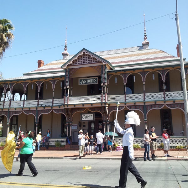 The Chimes Antiques Lake Elsinore Historic District Lake Elsinore, CA