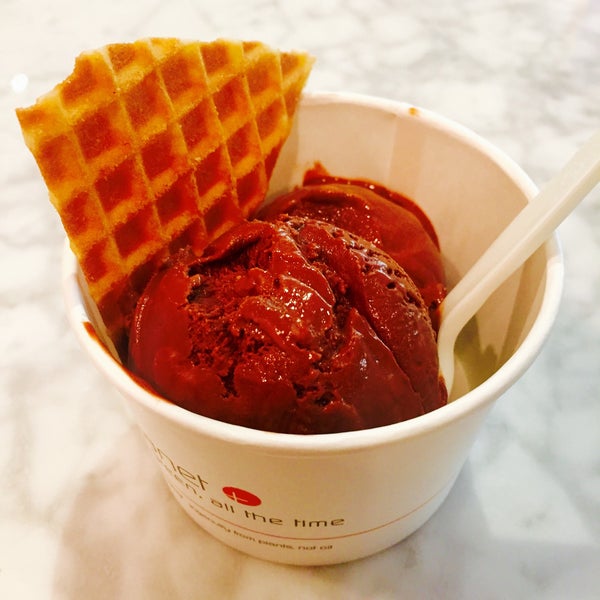 10/5/2015에 Alex F.님이 Jeni&#39;s Splendid Ice Creams에서 찍은 사진