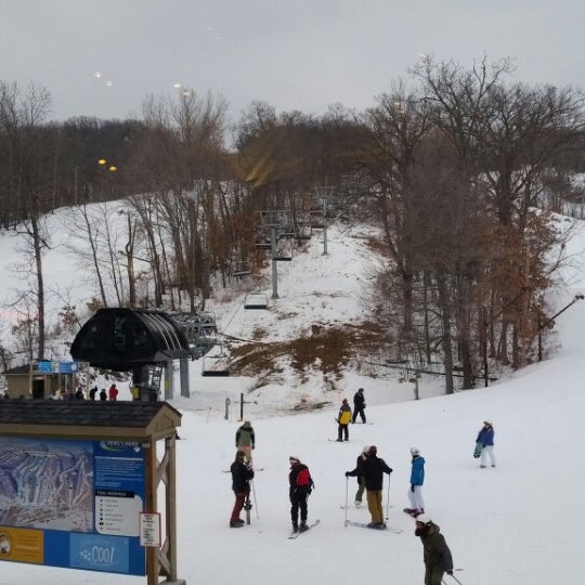 Foto tirada no(a) Devil&#39;s Head Ski Resort por Ted M. em 2/21/2015