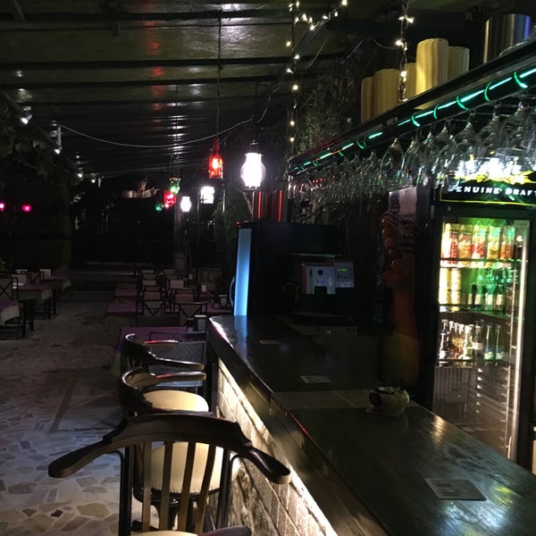 5/6/2016에 Memet K.님이 Winehouse Restaurant &amp; Bar에서 찍은 사진