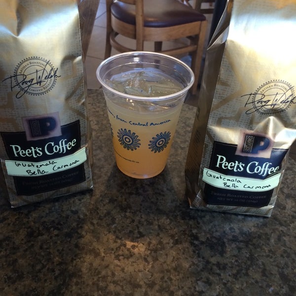 Photo taken at Peet&#39;s Coffee &amp; Tea by Ned H. on 8/31/2014