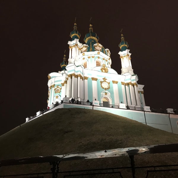 1/8/2022 tarihinde Елена Е.ziyaretçi tarafından Андріївська церква'de çekilen fotoğraf