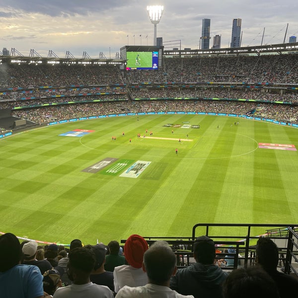 Снимок сделан в Мельбурн Крикет Граунд пользователем Osama J. 11/13/2022