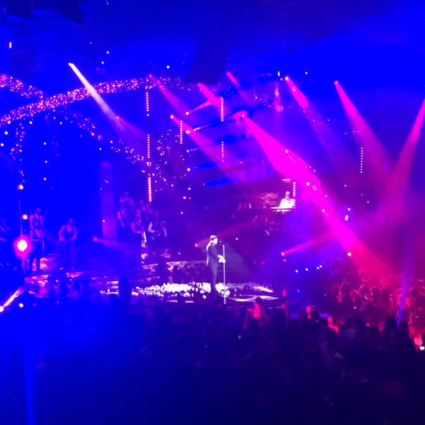 Photo taken at YTON the music show by  Thomas  on 11/18/2018
