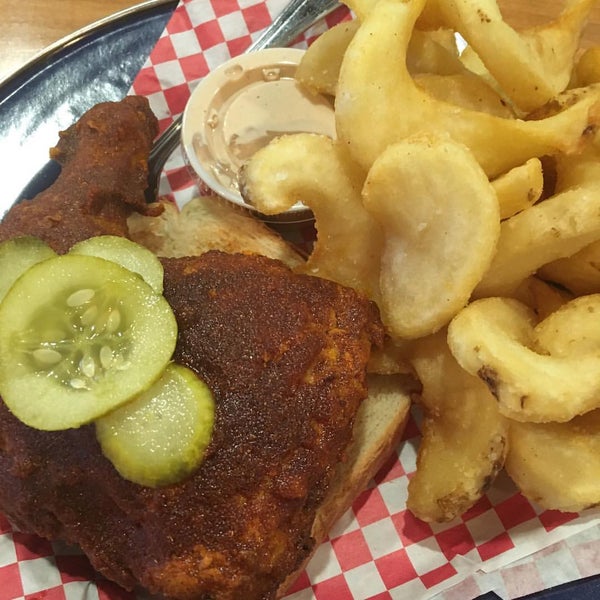 Photo taken at Music City Hot Chicken by Ryan H. on 9/21/2016
