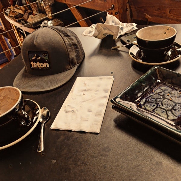12/23/2017에 Greg님이 Liquid Art Coffeehouse &amp; Eatery에서 찍은 사진
