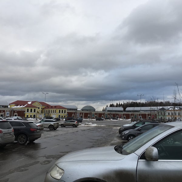 tommy hilfiger metro centre