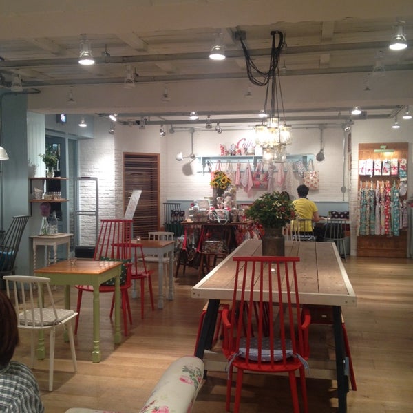 cath kidston cafe