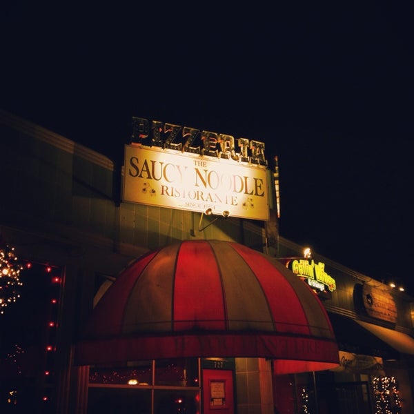 1/6/2013 tarihinde Jaime B.ziyaretçi tarafından The Saucy Noodle'de çekilen fotoğraf