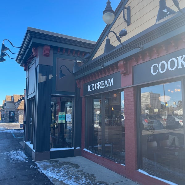 Potbelly Sandwich Shop 12 tips from 555 visitors