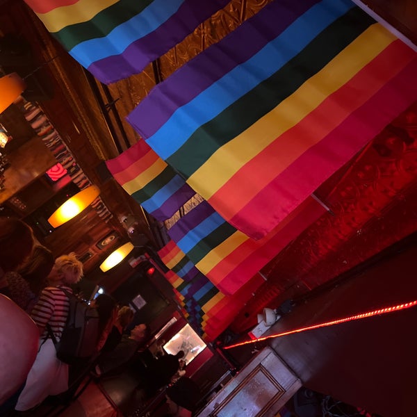 Снимок сделан в Stonewall Inn пользователем Shawn B. 4/8/2022