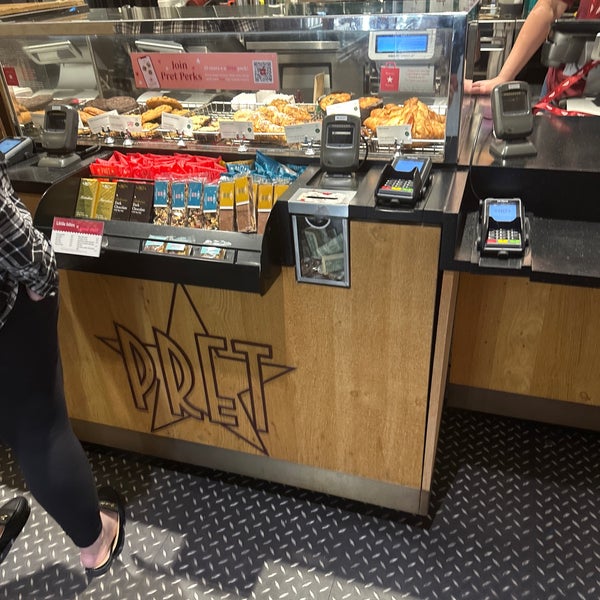 Photo taken at Pret A Manger by Shawn B. on 3/17/2023