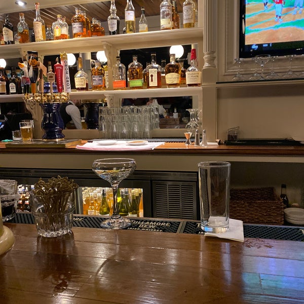 10/12/2019にShawn B.がCarrie Nation Restaurant &amp; Cocktail Clubで撮った写真