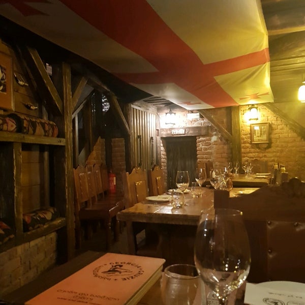 Foto scattata a Gruzie restaurant da Philippe R. il 1/30/2022