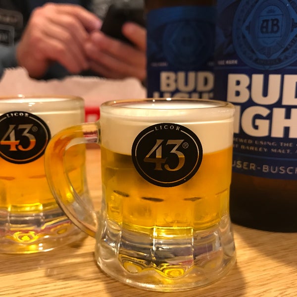 Waldo's Sports Bar and Grill 306 S Marion St