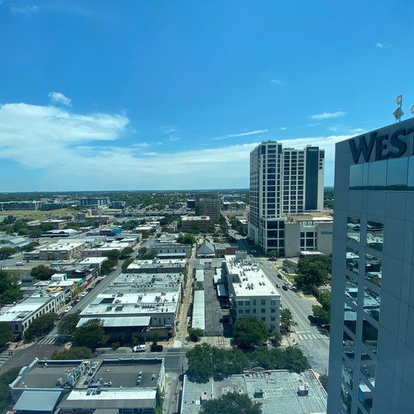 Photo taken at The Westin Austin Downtown by UNOlker on 8/22/2020