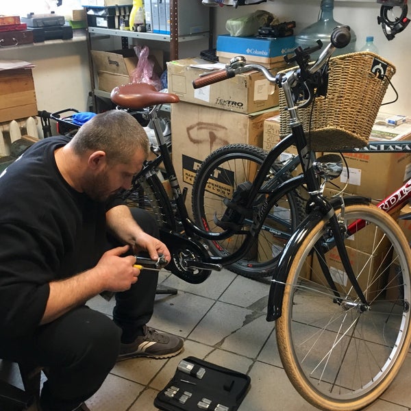 Гришка 4. Кафе гермес донецк салон красоты. Руперт эверетт тихий дон. Четыре танкиста и собака фильм. Тихий дон бондарчука фильм 2006.