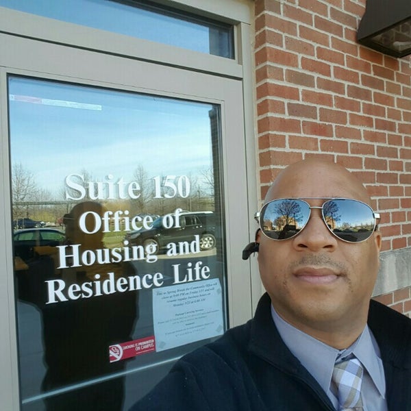 Foto tirada no(a) IUPUI:  Housing And Residence Life Office (HRL Office) por Aaron H. em 3/18/2016