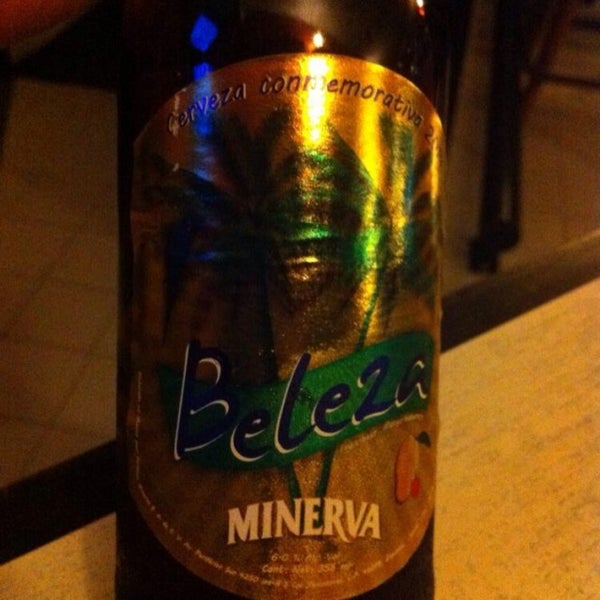 รูปภาพถ่ายที่ The BeerBox La Paz โดย Guillermo P. เมื่อ 7/9/2014