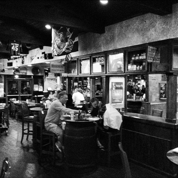 10/14/2012にArt H.がSkeptical Chymist Irish Restaurant &amp; Pubで撮った写真