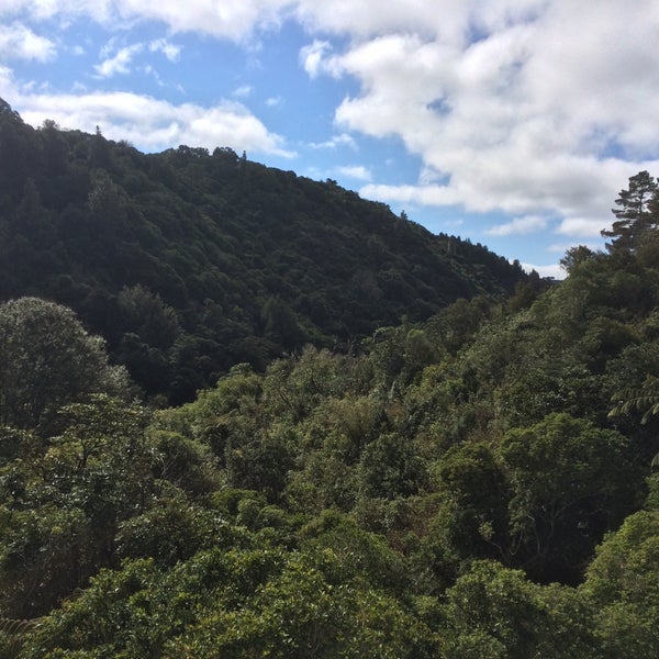 Foto tomada en Zealandia Eco-Sanctuary  por Jeremy T. el 9/11/2016