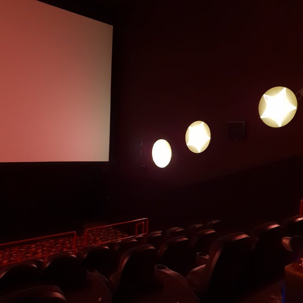 Foto tirada no(a) Multikino por Arturs D. em 12/15/2018