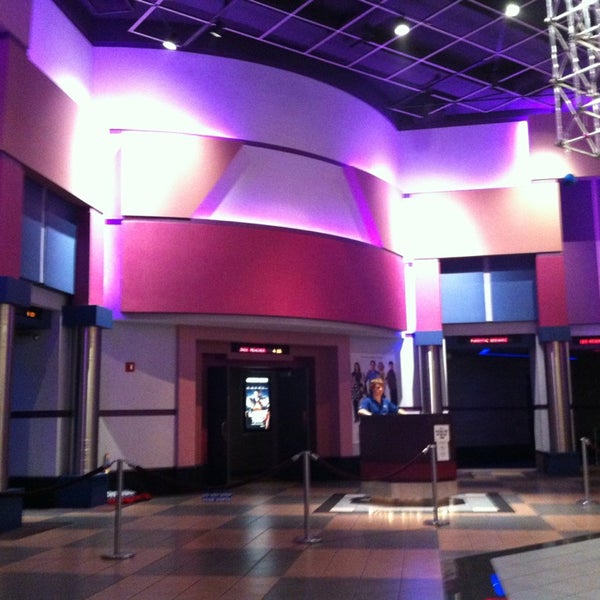 Deer Park Cinema 203 ziyaretçidan 6 tavsiye'da fotoğraflar