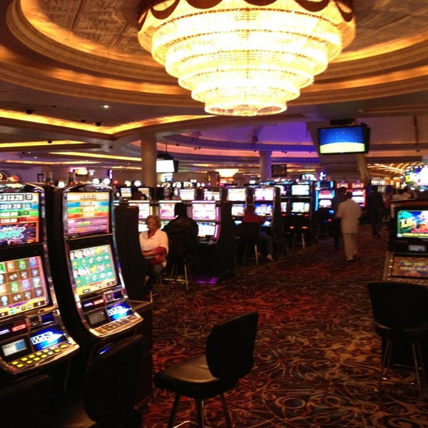 Photo taken at Horseshoe Casino and Hotel by Aleksandr S. on 4/1/2013