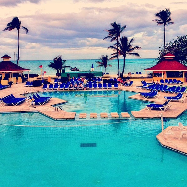 Breezes Resort Cable Beach 19 tips