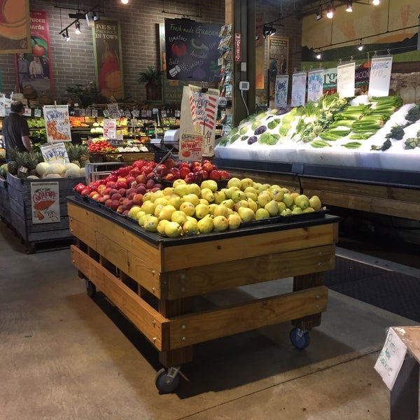 The Andersons Market (Now Closed) Grocery Store