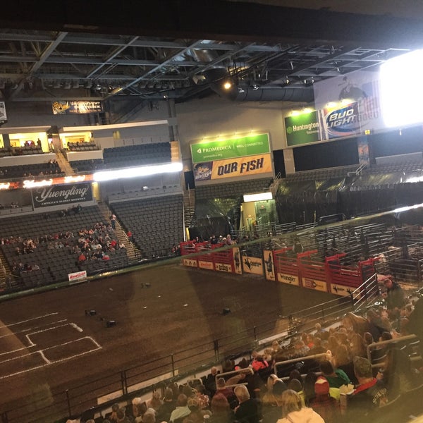 Photo taken at Huntington Center by Andrea R. on 1/21/2017