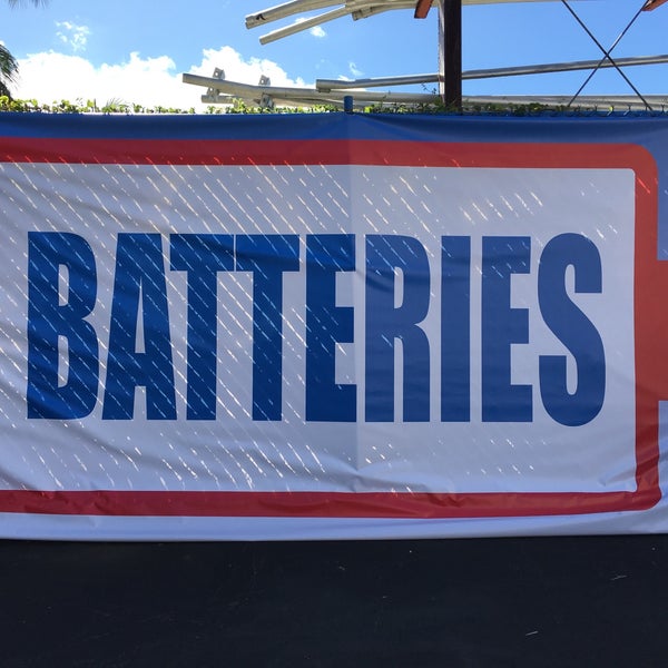Battery Bill's Dillingham Location Kalihi Palama 985 Dillingham