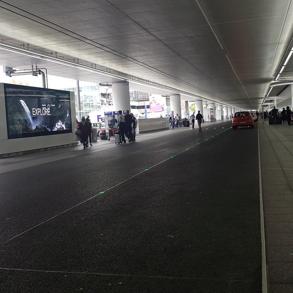 Frankfurt Flughafen Parken Terminal 1 P2 P3 | Code Blasphemies