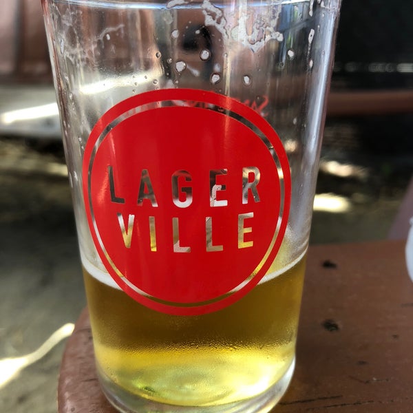Снимок сделан в Figueroa Mountain Brewing Company пользователем Lici D. 5/19/2018