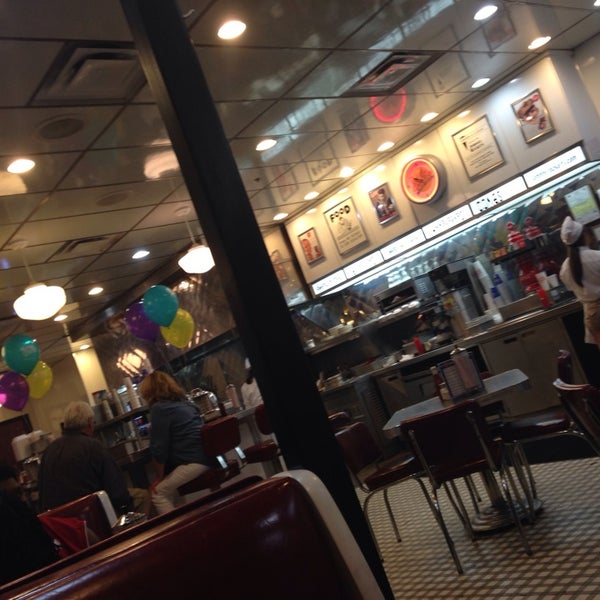 Johnny Rockets (Now Closed) 21 tips