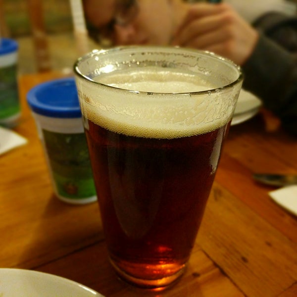 Camp Critter Bar & Grille at Great Wolf Lodge American Restaurant in