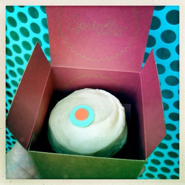 Photos at Sprinkles Beverly Hills Cupcakes Beverly Hills, CA