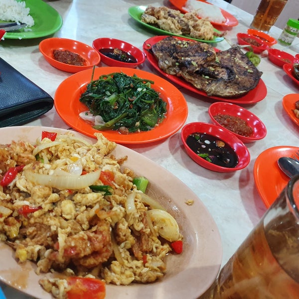 Fotos Bei Seafood 212 Wiro Sableng Kelapa Gading 164 Tipps