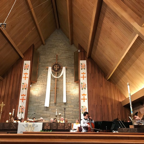 Снимок сделан в Winnetka Presbyterian Church пользователем Edward S. 5/13/2018